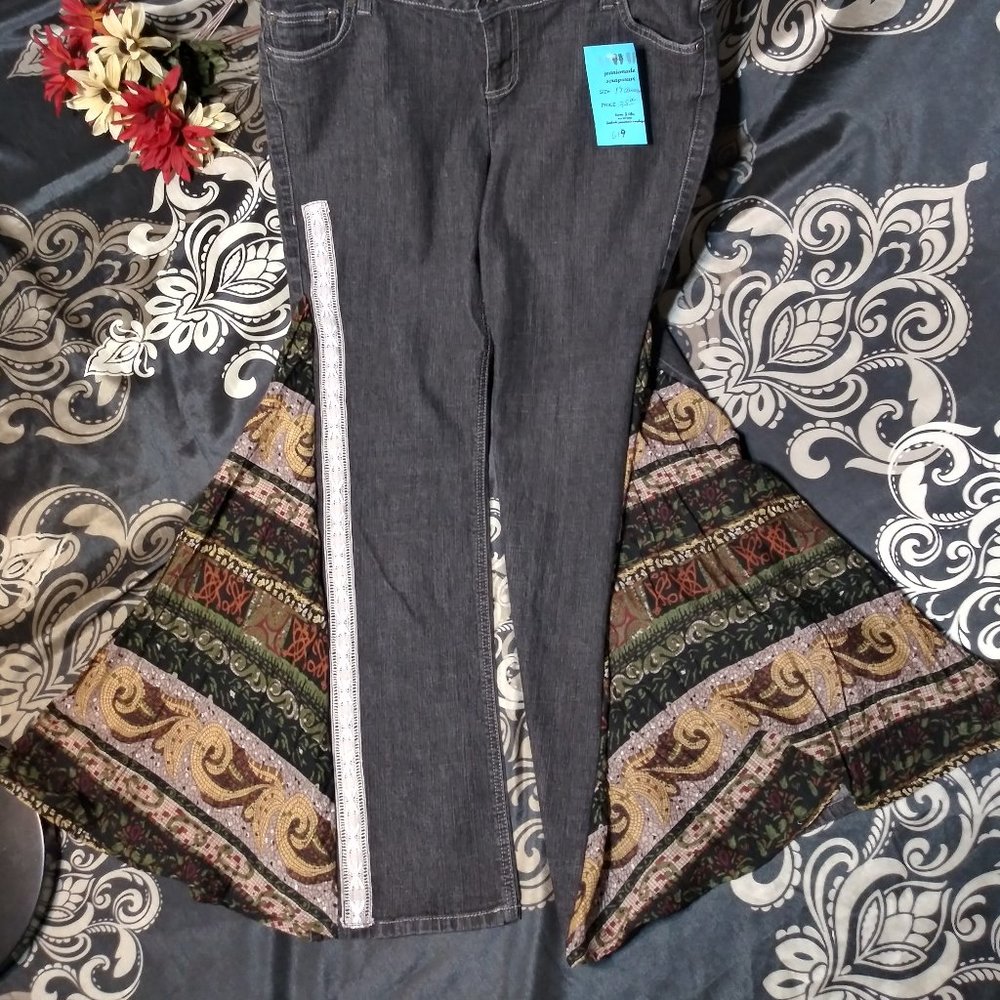 619 jeaniemade Size 17 SO Bell-Bottoms
